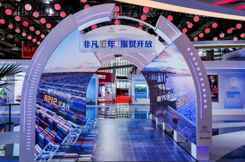 备受瞩目，，，2121非凡全方位助力进博会